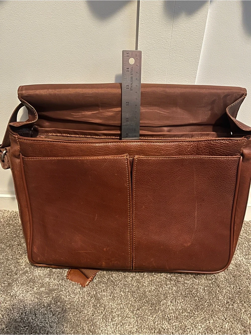 Wilsons Leather Executive Collection Brown Messenger Bag